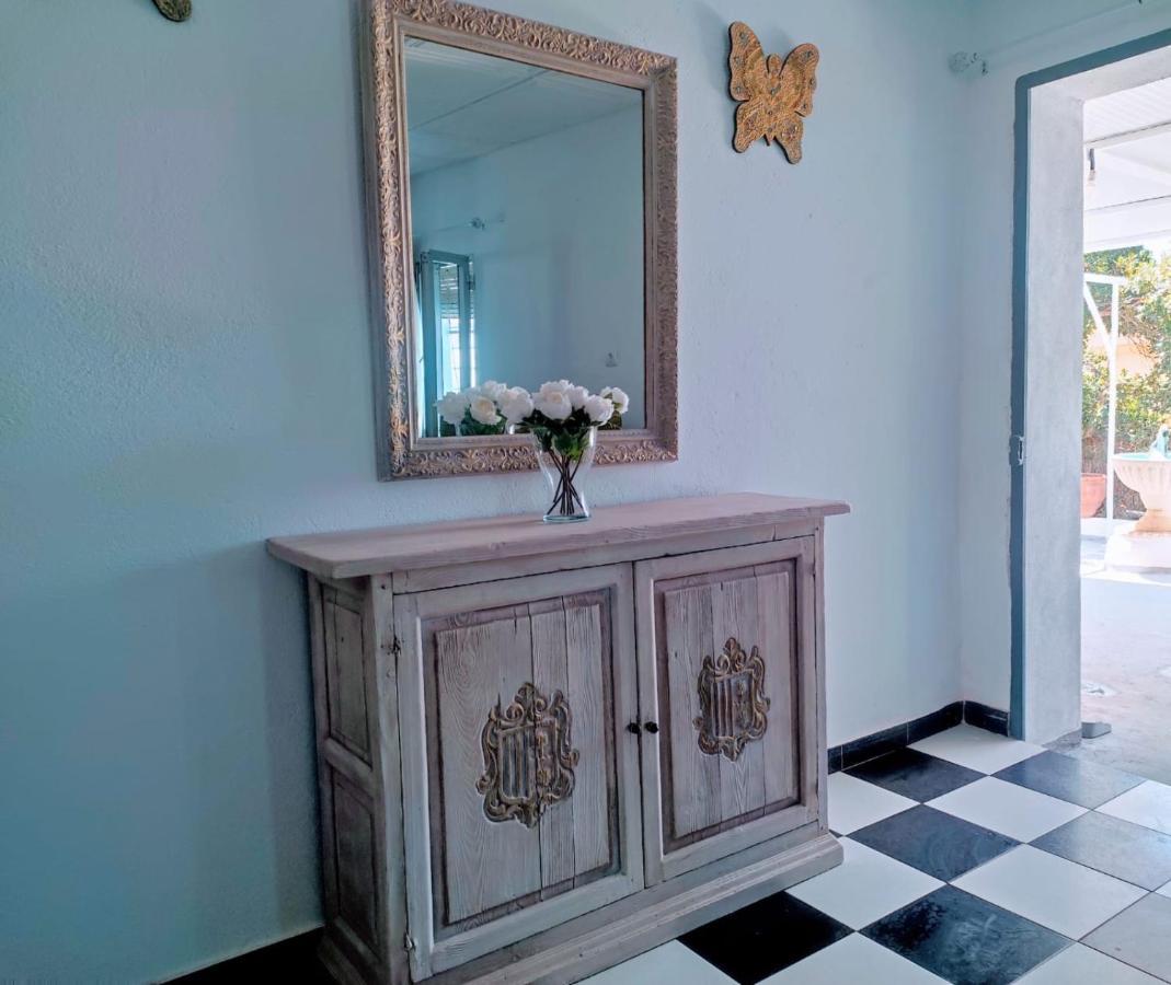 הוילה בנאלמדנה Benal Country Old House מראה חיצוני תמונה